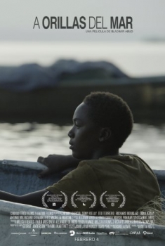 A Orillas del Mar (2016)